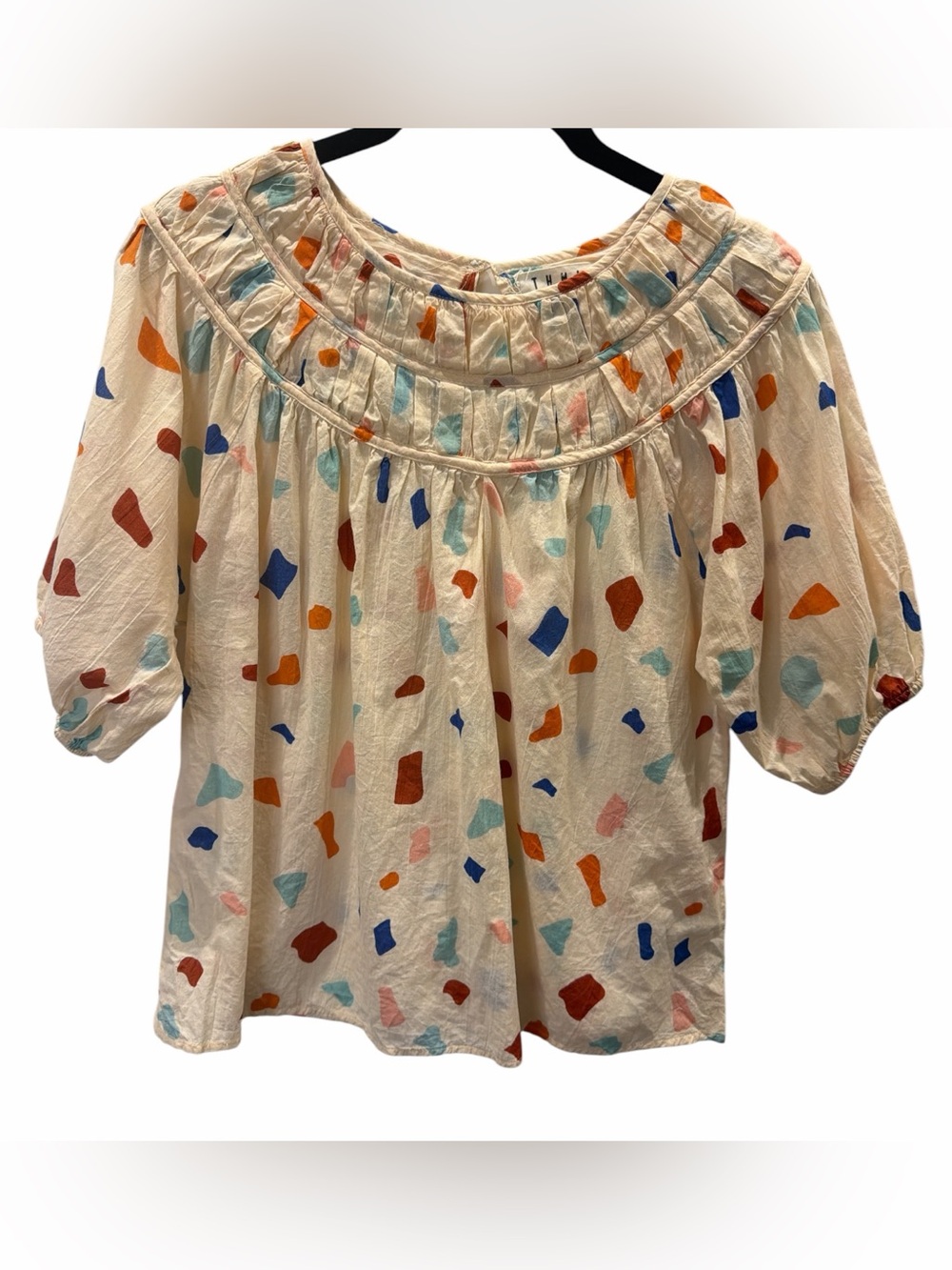 THML Cream and Multicolor Shapes Shortsleeved Blouse Size XS